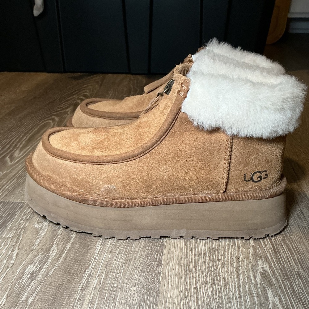 UGG Chestnut Suede Ankle Boots with White Shearling